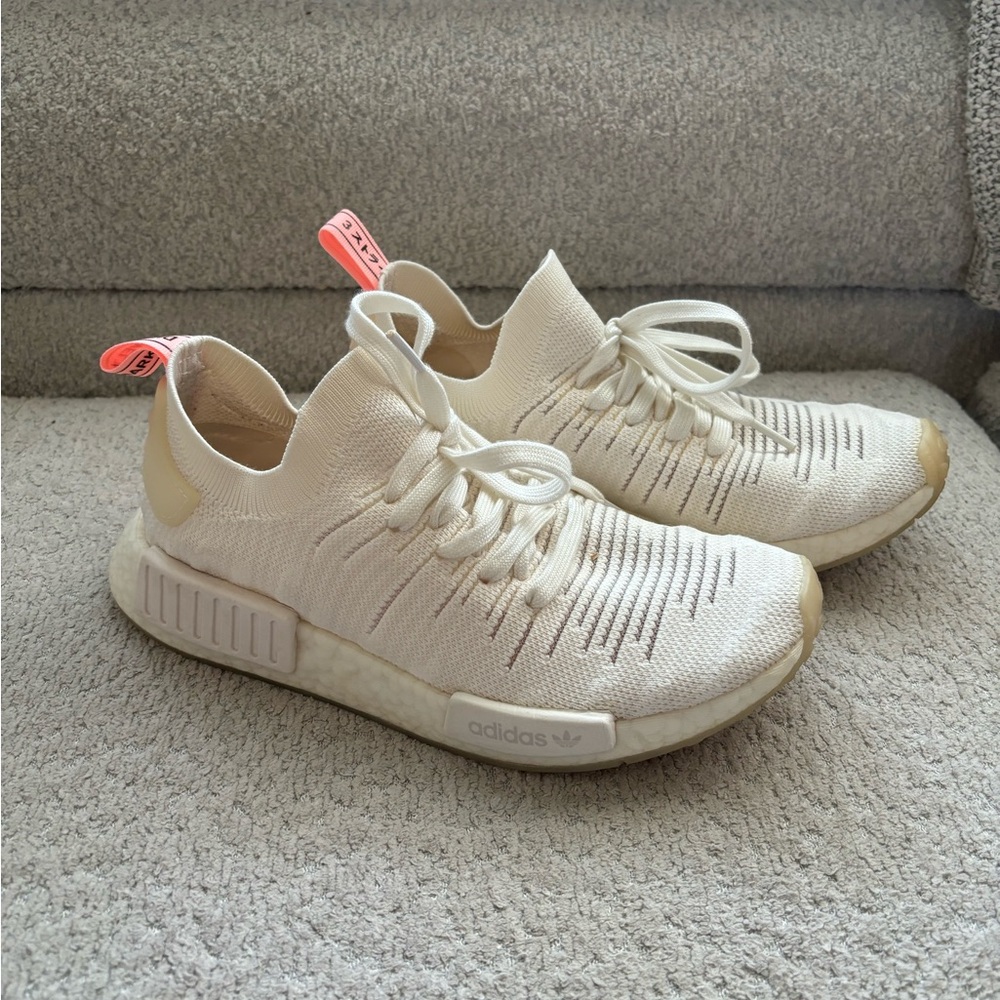 Adidas Women's Cream Sneakers